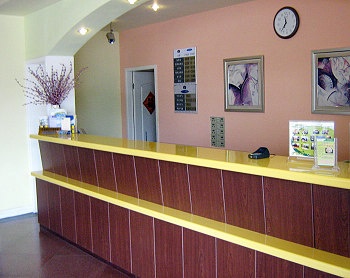 Reception Desk - Home Inn(Sanxiang Road)