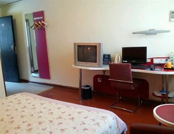  - Motel 168 (Hangzhou Jiaogong Road)