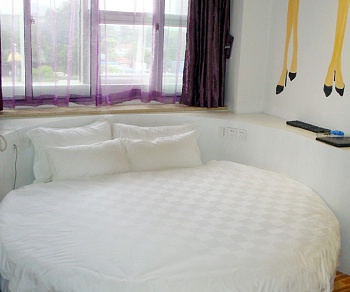 Warm Round-bed Room - Hangzhou morna songs Art Songs