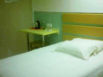  - 99 Inn Ningbo Zhongshan East Road