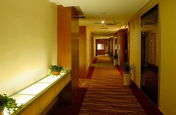 Corridor - Huzhou Xinmao Business Hotel