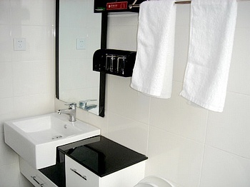 Bathroom - Zhoushan Mount Putuo Financial Street Farmhouse