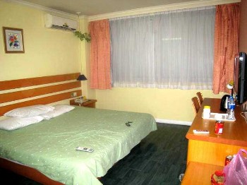  - Home Inn (Fuzhou  HuaLin Road)