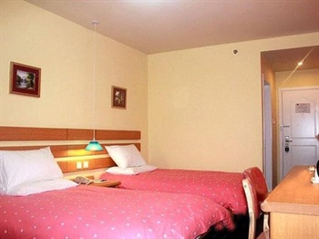  - Home Inn (Zhengzhou East Avenue) 