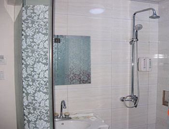 Bathroom - Zhengzhou Haina Express Hotel