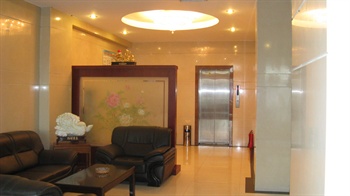  - Luoyang Juhe Shengying Hotel