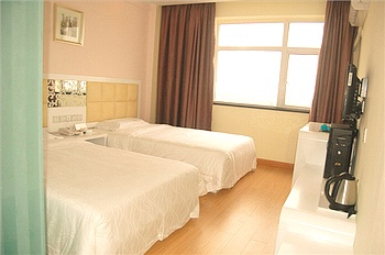 -- - Wuhan Feitai Business Hotel