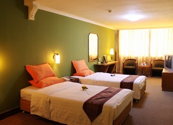 Guest Room - Riverview Hotel - Guangzhou