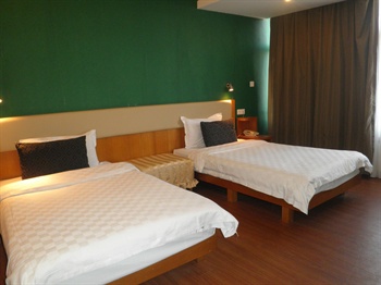  - Lingnan Garden Inn (Guanhzhou Luoxi) 