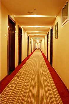 Corridor - Guangzhou Pine Garden Hotel