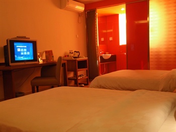  - Lingnan Garden Inn Dongmen Middle Road  