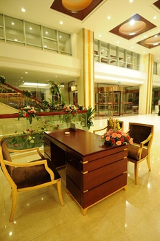  - Xingbang Holiday Hotel 