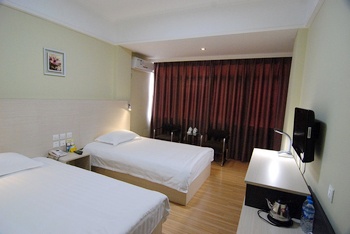 Standard Room - Yunnan Jinfeng Hotel  