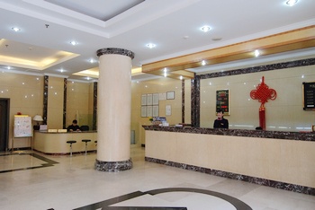 Lobby - Yunnan Jinfeng Hotel  