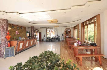 Lobby - 