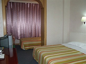 Guest Room - Xin Long Hotel - Dunhuang