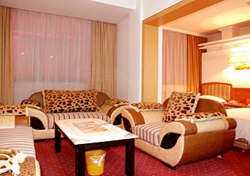 -- - Dunhuang Holiday Hotel - Dunhuang