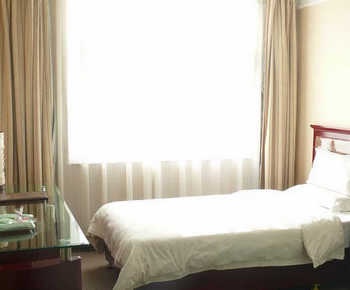 Guest Room - Xining Huatai Hotel