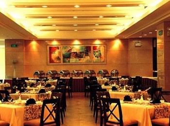  - Shanghai Hua Ting Guest House