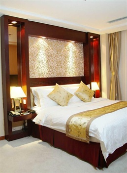  - Shanghai Royal Court Hotel