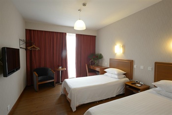  - Wistaria Hotel  