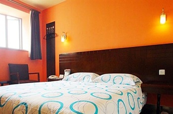  - Motel 168 Shanghai Yanan West Road