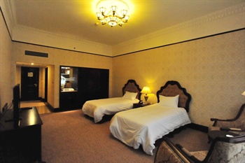  - Tianjin First Hotel