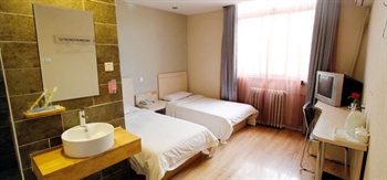  - Rongfeng Hotel (Beijing Wangfujing) 