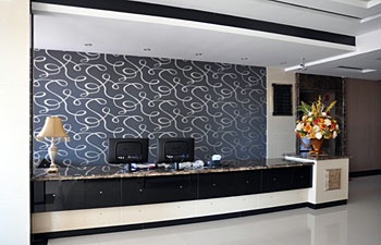 Lobby - 