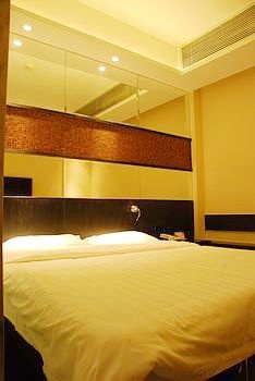 -- - Baoding beautiful fashion Boutique Hotel