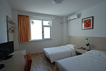 Double Standard Room - Xicui Ture Huhhot Railway Hotel