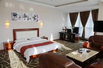  - Longhua Business Hotel