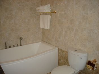 Bathroom - Hailar financial Hotel Hulun Buir