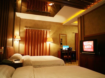 -- - Dalian Xiangyuan Fashion Express Hotel