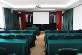  - Civil Aviation Holiday Inn - Dalian