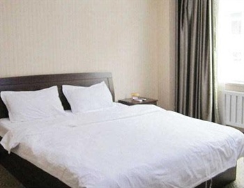  - Dalian Lehe Business Hotel