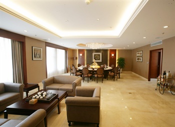  - Jilin Yatai Hotel  