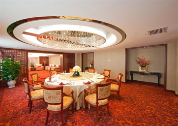  - Chun Yi Hotel  