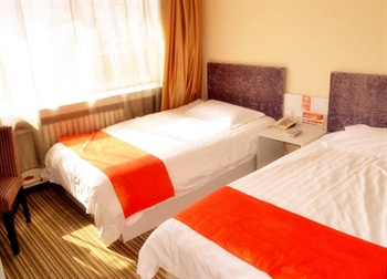  - Baofeng Hotel (Harbin Central Street)