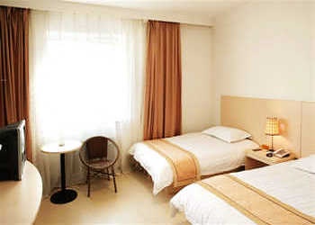 Guest Room - Harbin Sightseeing Holiday Hotel 