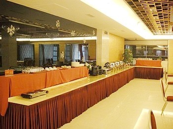 Hotel Grounds - Mudanjiang Kunlun Hotel