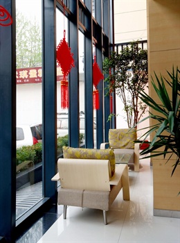  - Eastern Hotel(Nanjing)