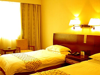 Standard Room - Overseas Chinese Hotel