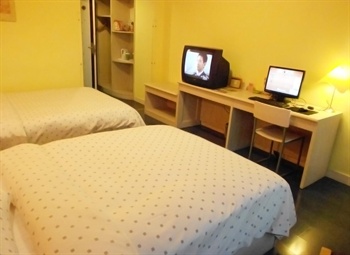  - Zhejang Holiday Star (Hangzhong Xinyifang Hotel)