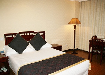 Kingsize-bed Room - Hangzhou Huguang Hotel