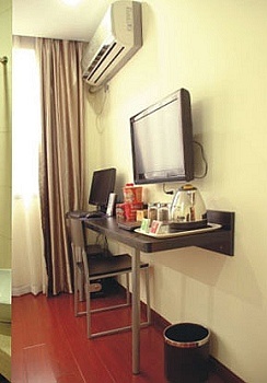 -- - Hangzhou Binyue Business Hotel