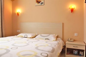  - Super 8 Inn(Hangzhou Pinghai Road)