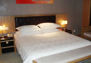 Guest Room - Yiwu Holiday Hotel