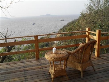  - Zhoushan East fishing village cottage