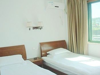 -- - Zhoushan Zhujiajian Enning Hotel